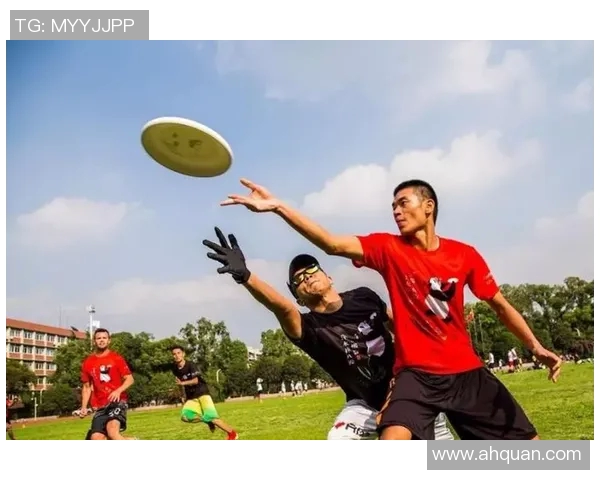 重庆飞盘队在全国飞盘比赛经验排行榜中荣获第十名的辉煌成就 重庆飞盘队在全国飞盘比赛经验排行榜中荣获第十名的辉煌成就