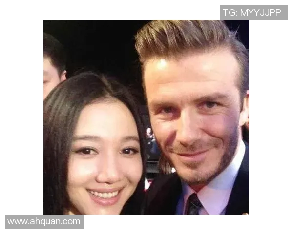 足球明星也会为爱痴狂吗探讨他们的情感生活与花痴行为 足球明星也会为爱痴狂吗探讨他们的情感生活与花痴行为